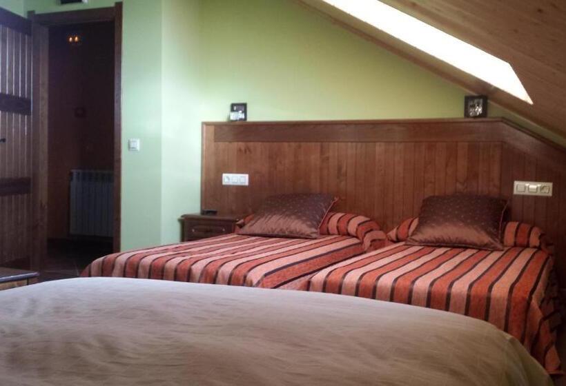 标准三人间, Rural El Caseron De Linarejos