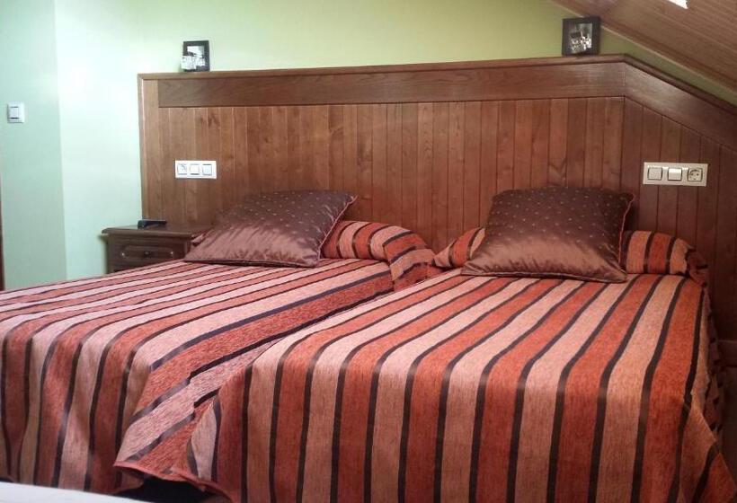 标准三人间, Rural El Caseron De Linarejos