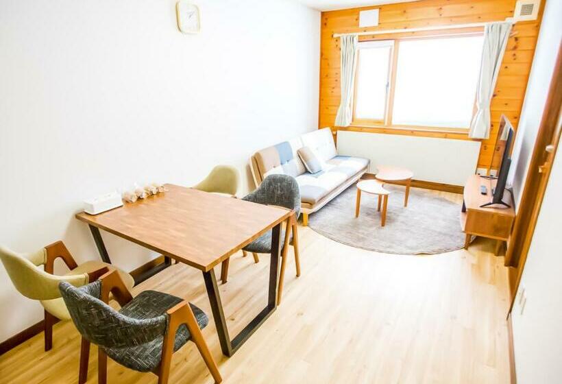 Апартаменты 2 Спальни, Rusutsu Lodges Pension Lilla Huset