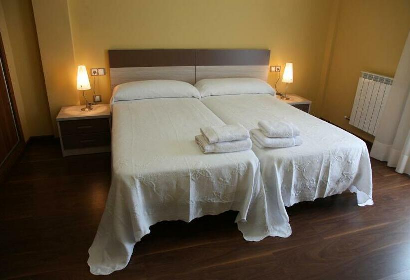 スタンダードルーム, Santuario De Sancho Abarca