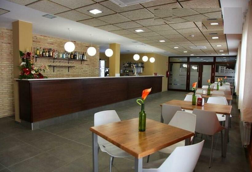 スタンダードルーム, Santuario De Sancho Abarca