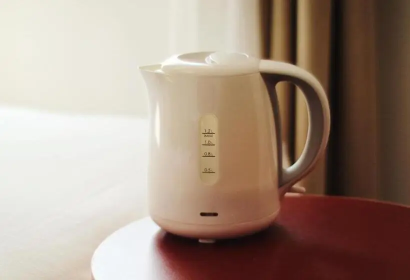 Standard Kolmen Hengen Huone, The West Hills Mito