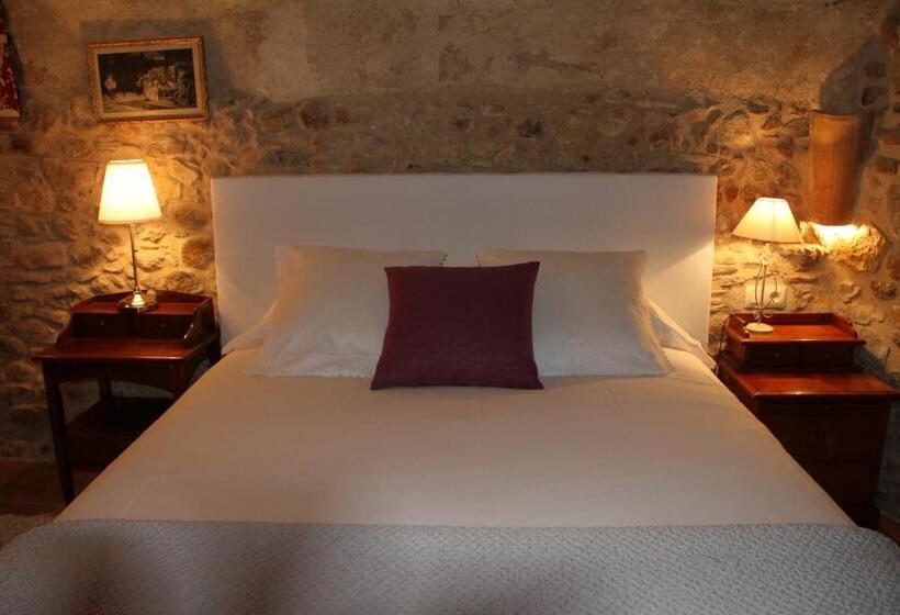 جناح جونيور, Mas Vilosa Bed And Breakfast