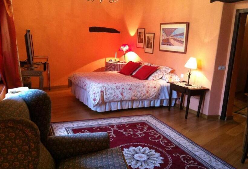 جناح جونيور, Mas Vilosa Bed And Breakfast