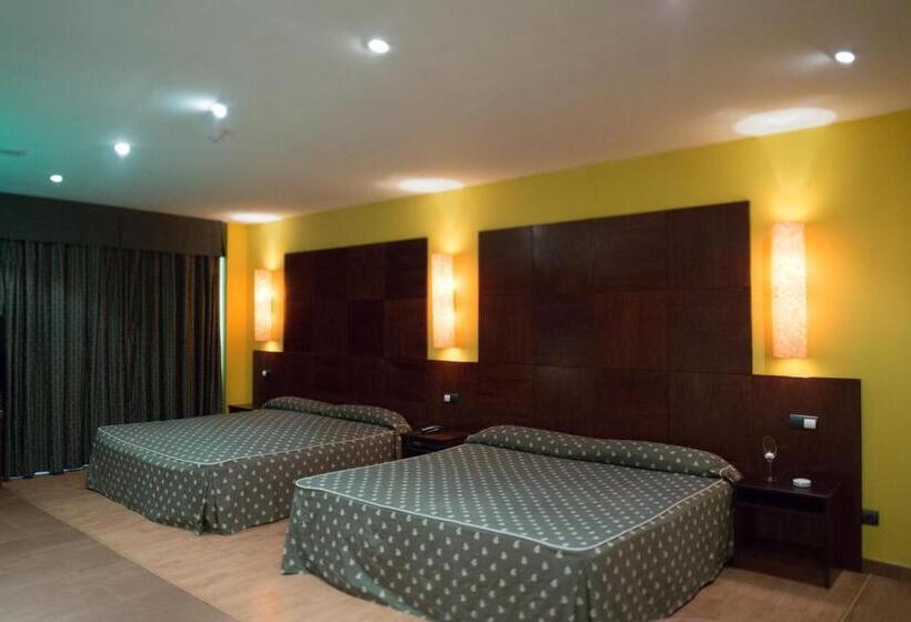 סוויטת ג'וניור, Motel Emporio