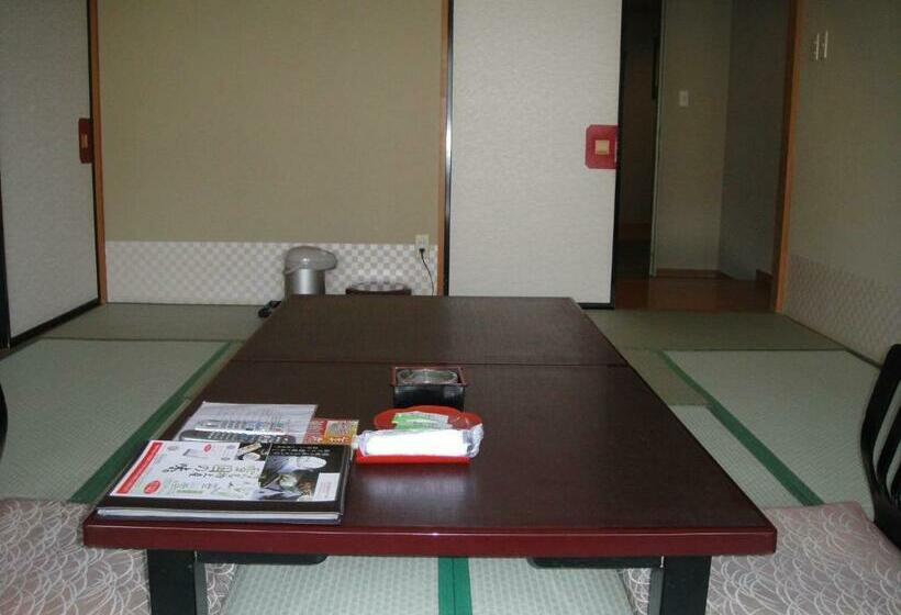 غرفة قياسية, Otowaya Ryokan