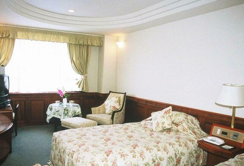 غرفة قياسية, Fukiageso