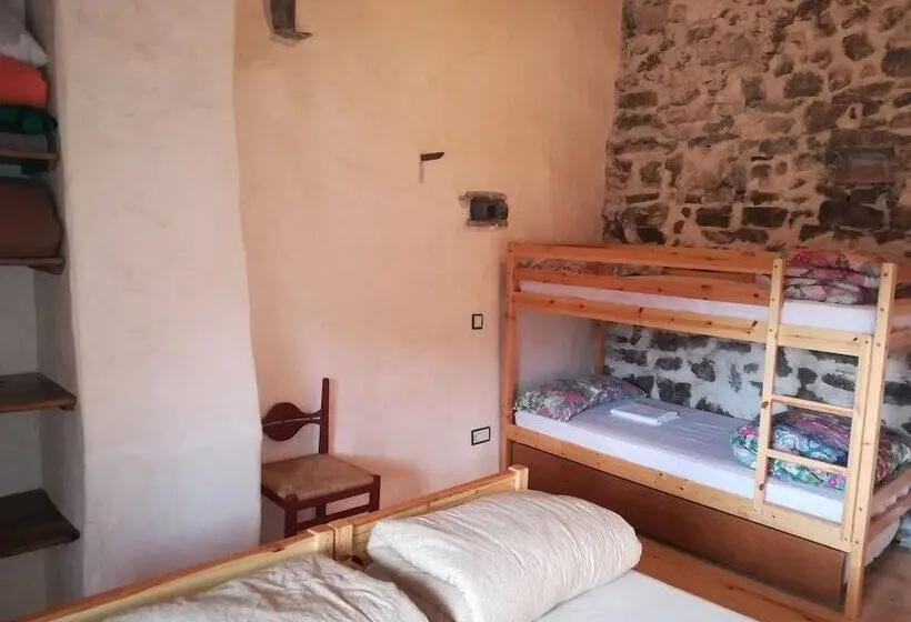 バスルーム共同エコノミー4人部屋, Mas Rural El Negre