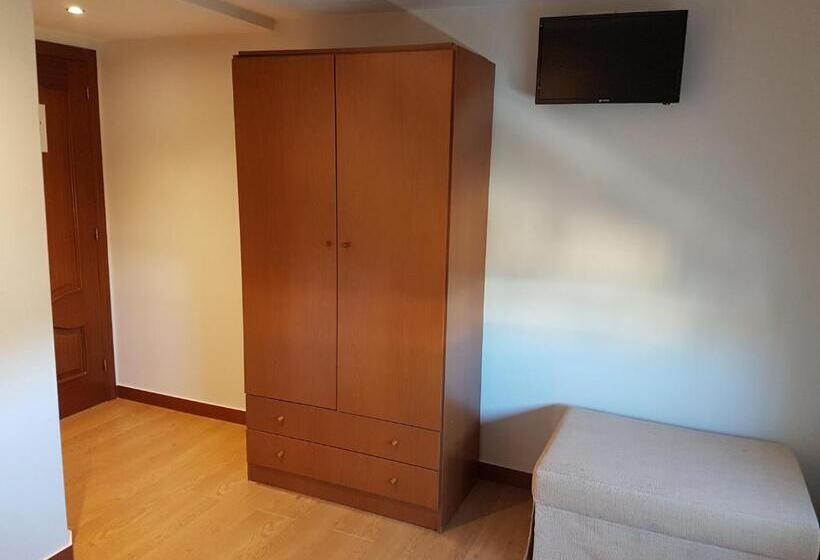 标准间, Hostal Galicia Arteixo