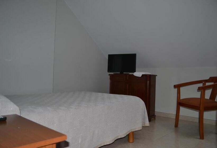 Номер Стандарт Индивидуальный, Hostal Galicia Arteixo