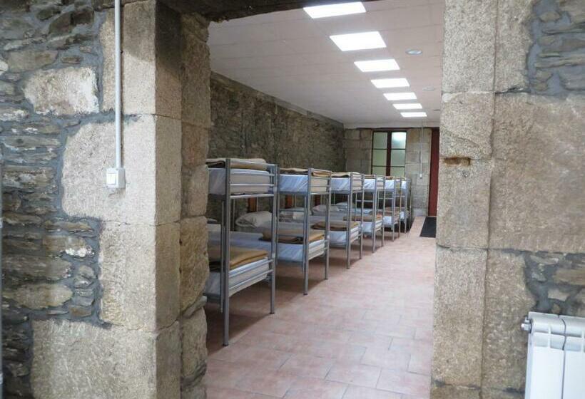 تختخواب در اتاق مشترک, Obradoiro