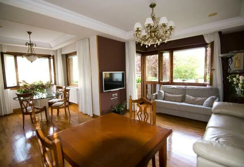 اتاق استاندارد, B&b Zaldu