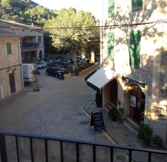 إستديو قياسى مزود بشرفة, Allotjaments Serra De Tramuntana