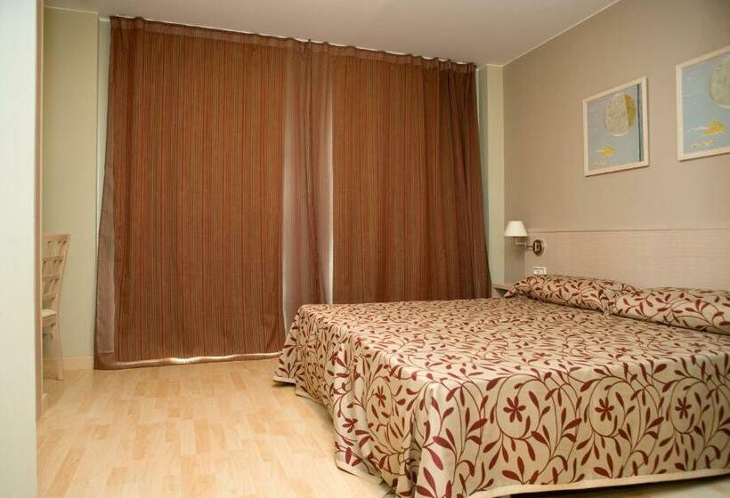 스탠다드 트리플 룸, Arco