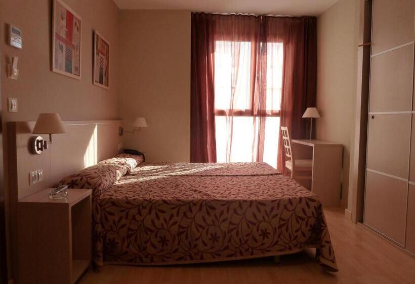 스탠다드 트리플 룸, Arco