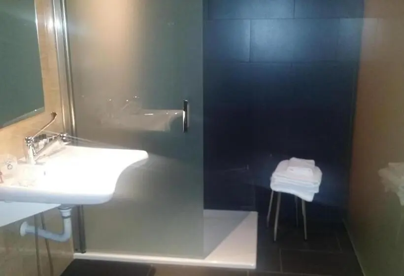 身障者適用スタンダードルーム, Escuderos Hotel Cruz