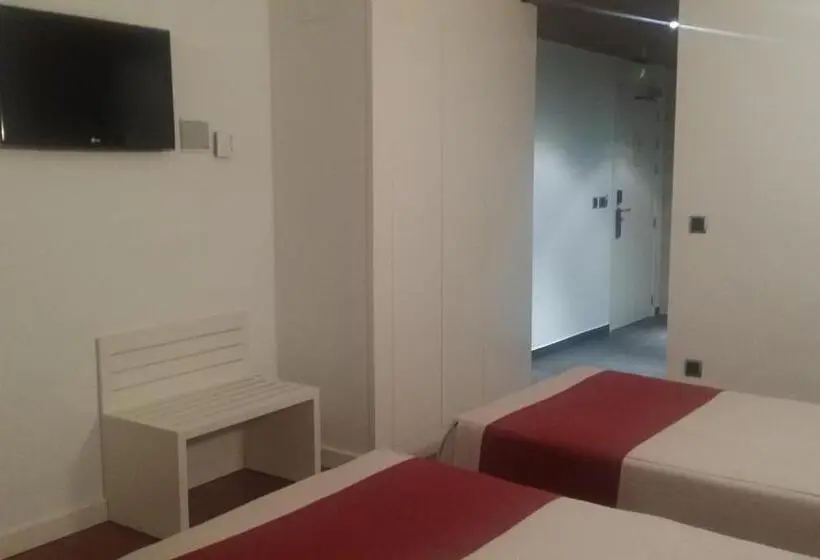 身障者適用スタンダードルーム, Escuderos Hotel Cruz