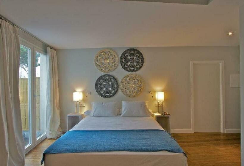 اتاق استاندارد با تراس, Aristoy