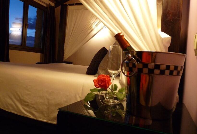 סוויטה, Eco Hotel Boutique & Spa Capitulo Trece   Adults Only