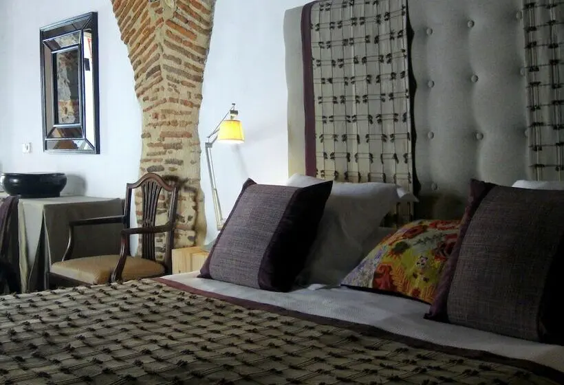 Habitación Estándar, Can Carbó De Peralada