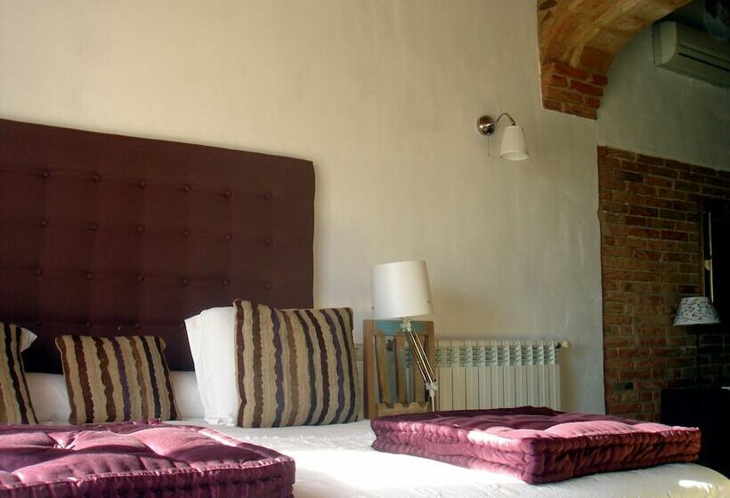 اتاق استاندارد, Can Carbó De Peralada