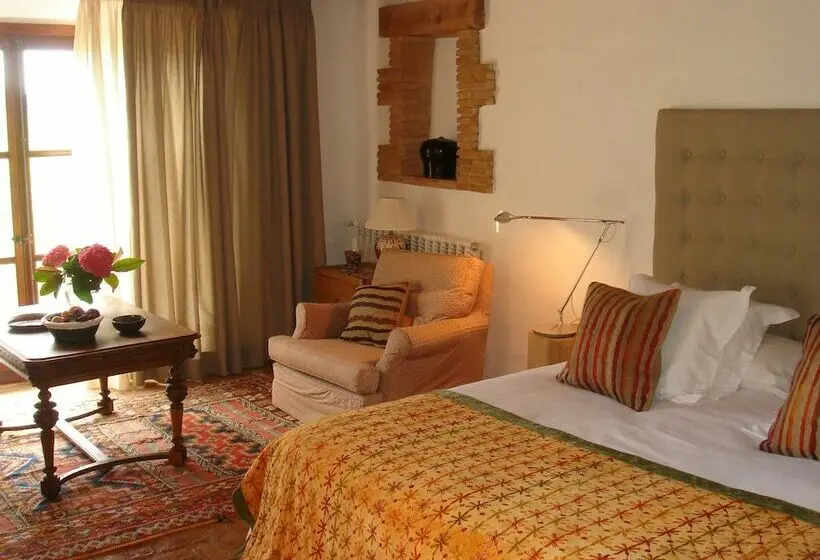 Habitación Estándar, Can Carbó De Peralada