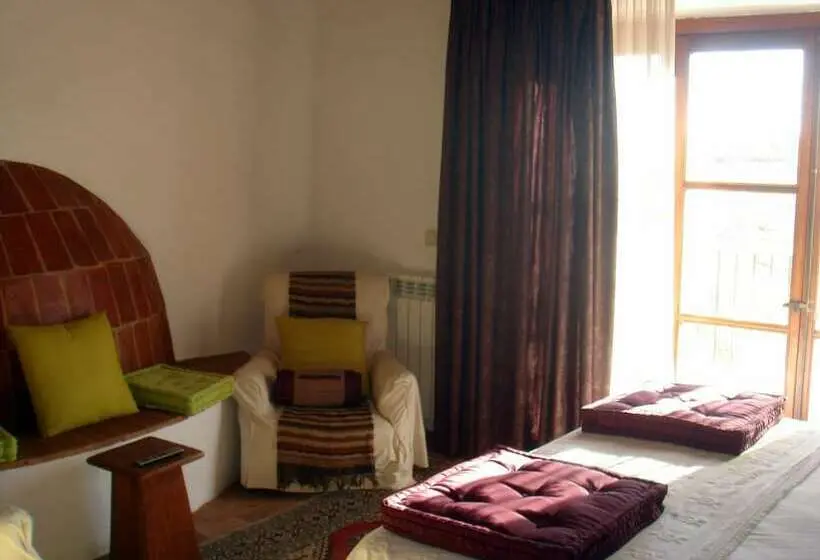 Habitación Estándar, Can Carbó De Peralada