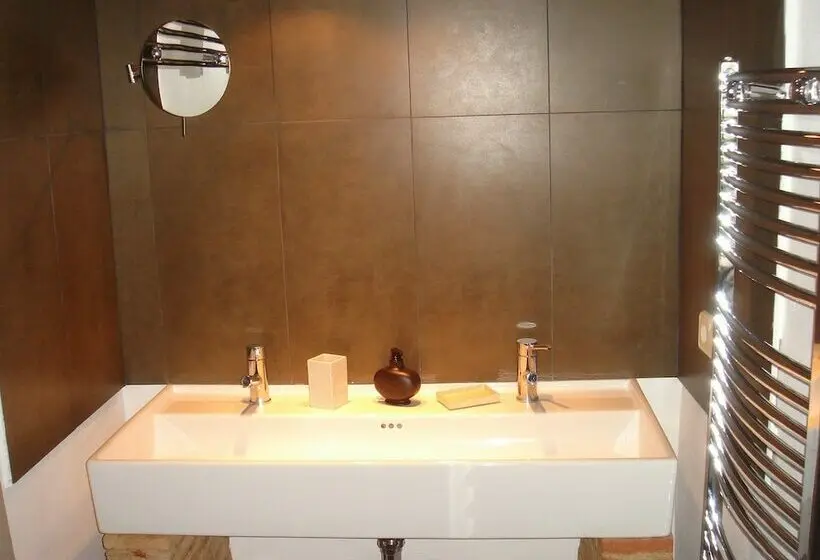 Habitación Estándar, Can Carbó De Peralada