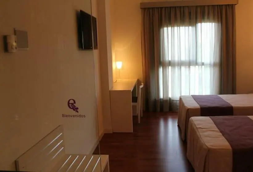 スタンダードルーム, Escuderos Hotel Cruz