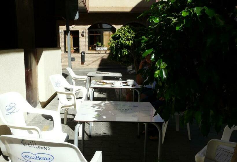 标准间, Guillermo Ii