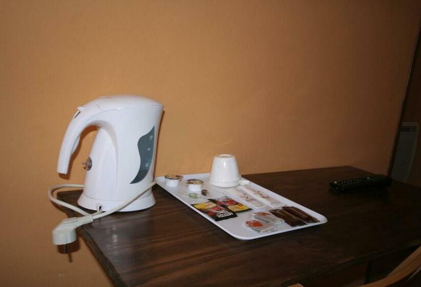 חדר סטנדרט חדר אמבטיה משותף, Hostal Juventus