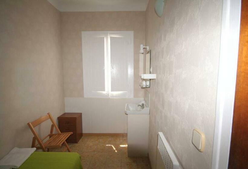 חדר סטנדרד יחיד חדר אמבטיה משותף, Hostal Juventus