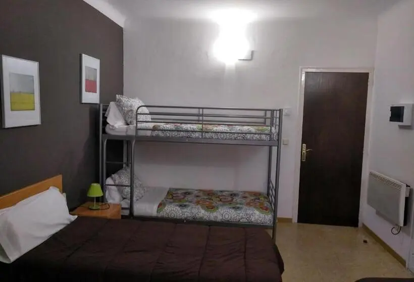 Perhehuone Jaettu Kylpyhuone, Hostal Juventus