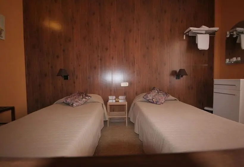 Standard-huone Jaettu Kylpyhuone, Hostal Juventus