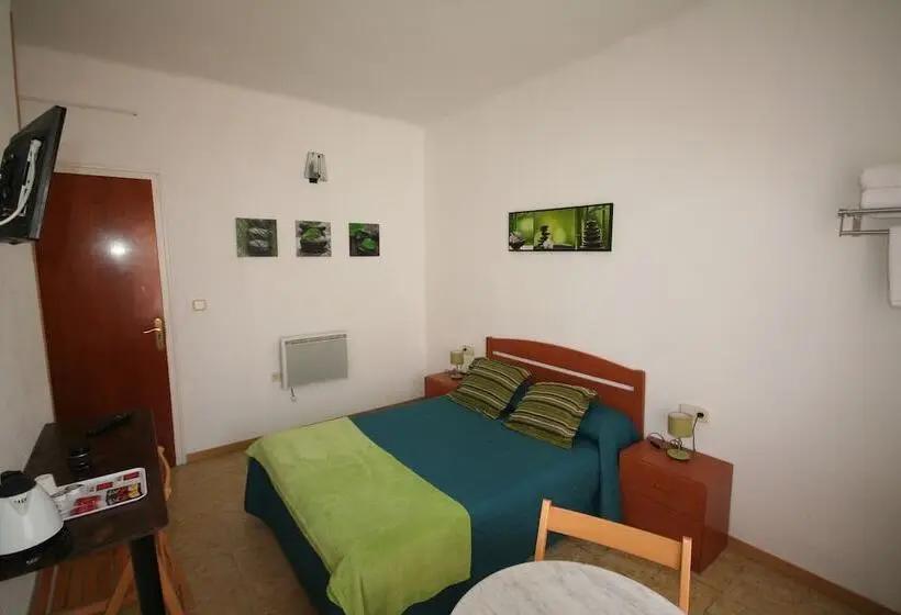 Standard-huone Jaettu Kylpyhuone, Hostal Juventus