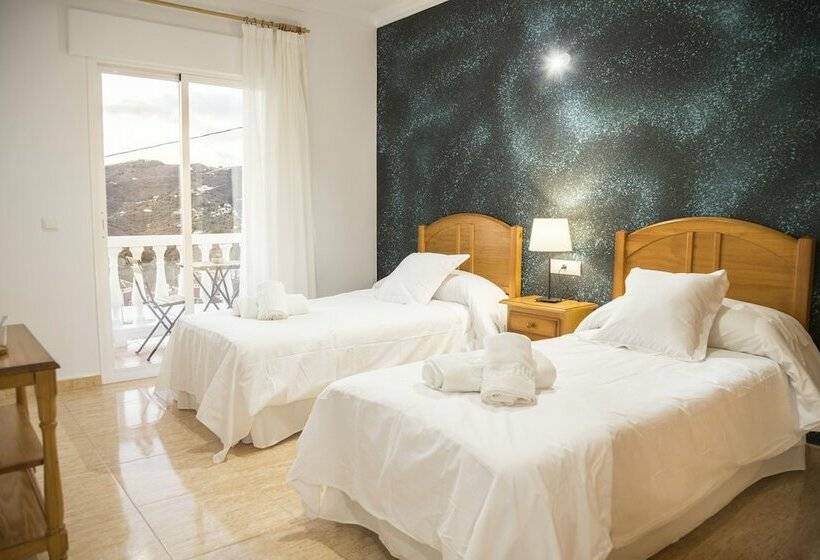 Номер Стандарт Вид на Горы, Hr Mirador