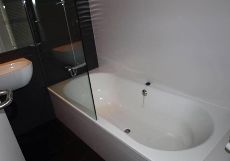 Номер Стандарт, Las Casas De Pandreula