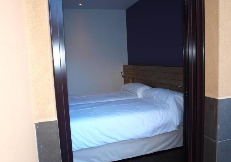 Номер Стандарт, Las Casas De Pandreula