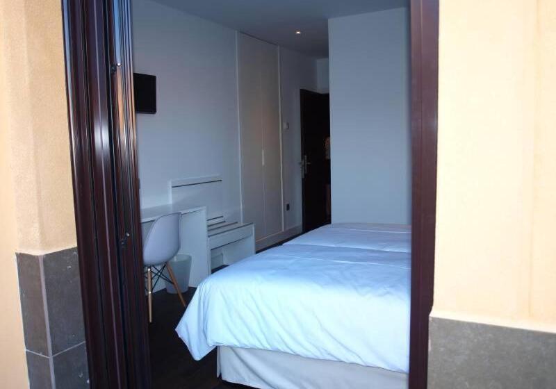 Номер Стандарт, Las Casas De Pandreula