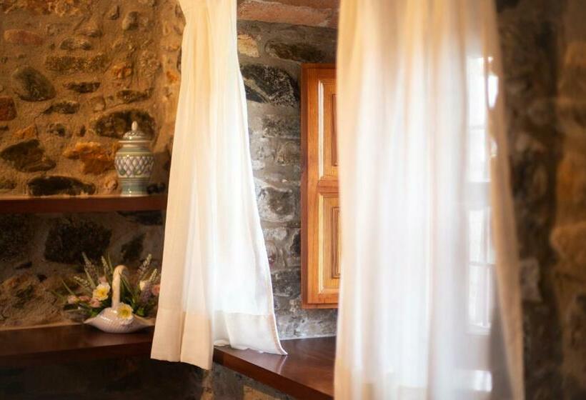 プールビュージュニアスイート, Mas 1670  Adults Only