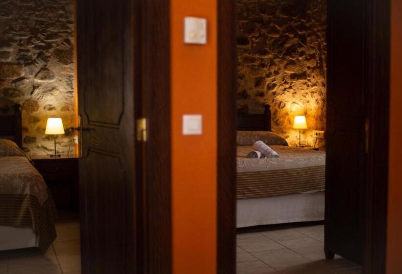 スーペリアースイート, Mas 1670  Adults Only