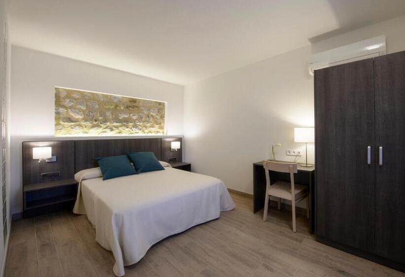 Номер Стандарт Адаптированный для Инвалидов, Mas Pere Pau