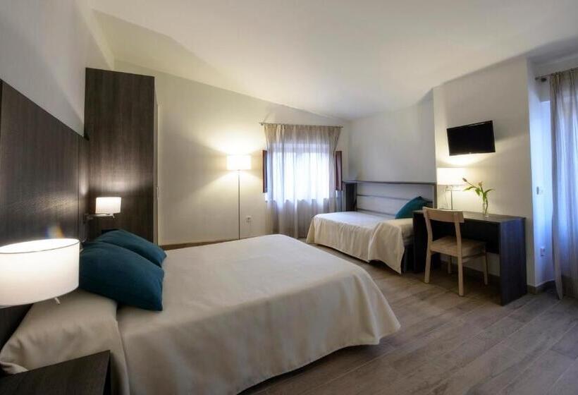 Номер Стандарт с Террасой, Mas Pere Pau