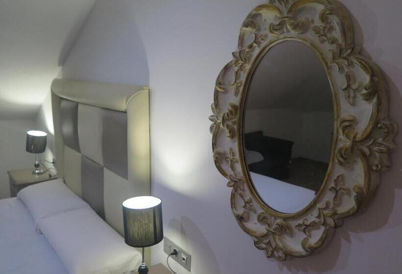 غرفة كومفورت, Restaurante Boabdil