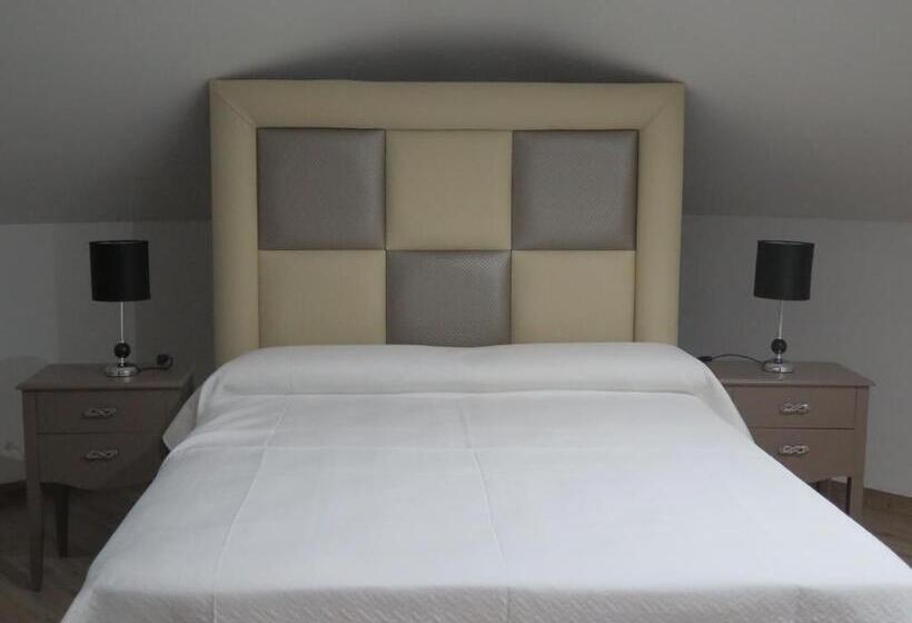 غرفة كومفورت, Restaurante Boabdil