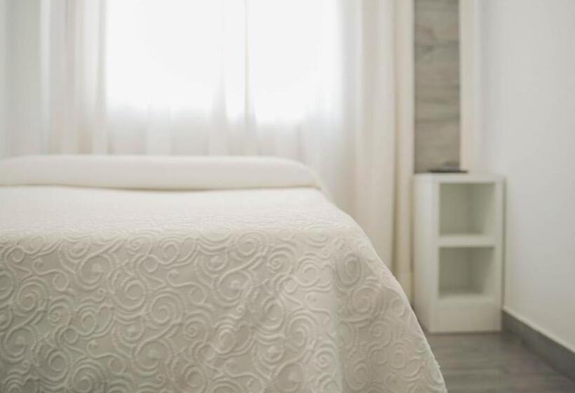 غرفة قياسية فردية, Restaurante Boabdil