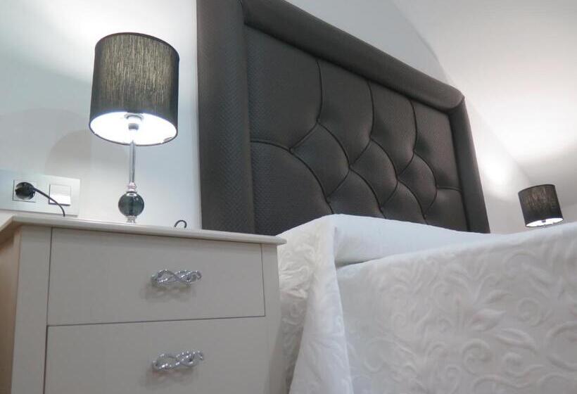 غرفة كومفورت, Restaurante Boabdil