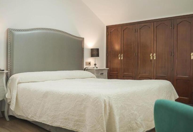 غرفة كومفورت, Restaurante Boabdil