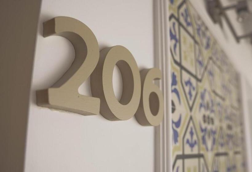 غرفة كومفورت, Restaurante Boabdil