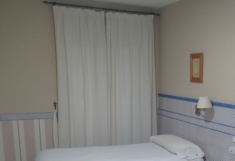 غرفة قياسية فردية, Restaurante Boabdil